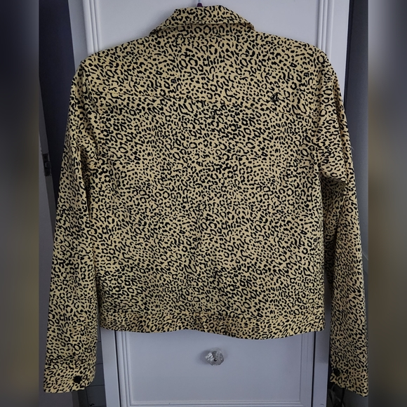 Volcom Yellow and Black Animal Print Jacket Size M NWOT - Picture 5 of 9